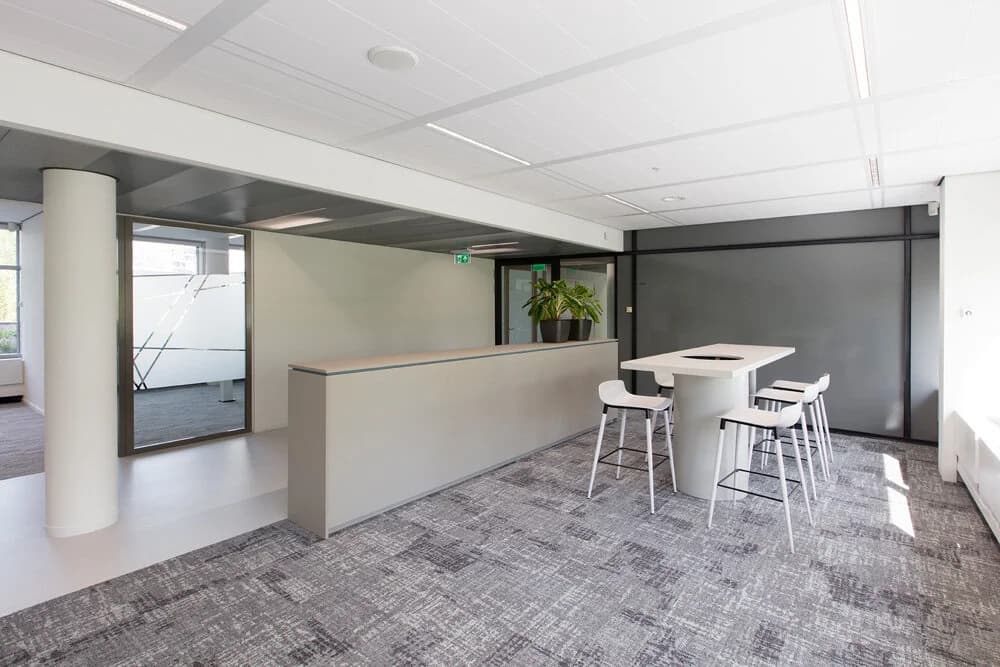 Seaway Heavy Lifting by Plan@Office