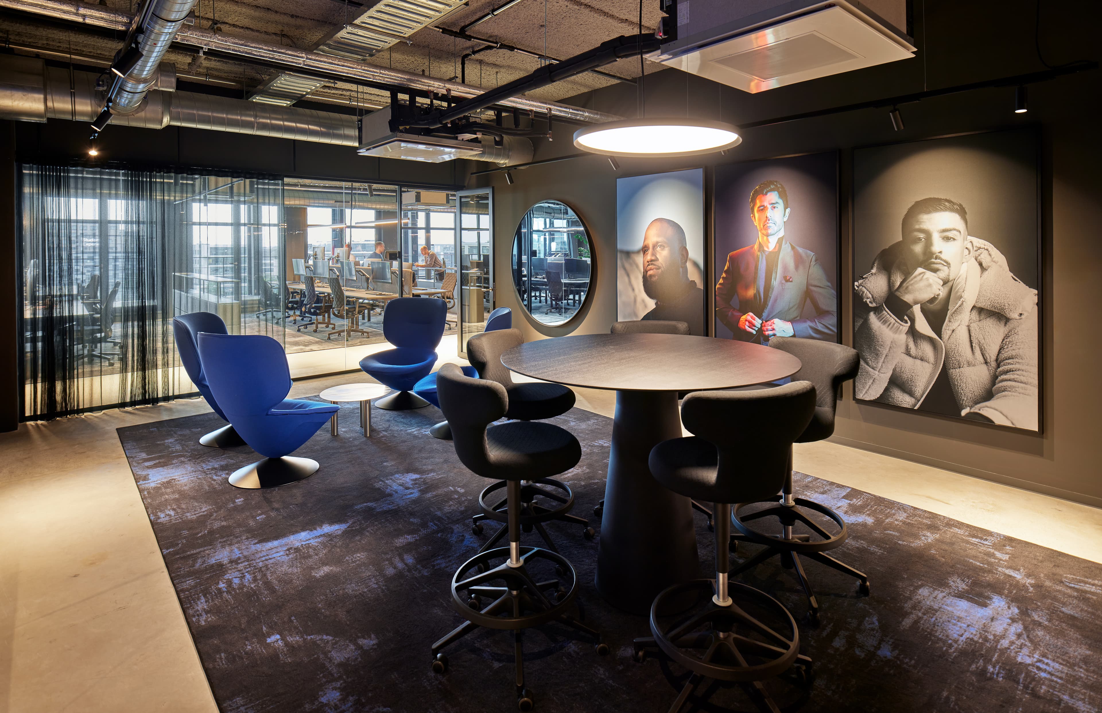 Warner Music Group & Spinnin' Records x HofmanDuJardin